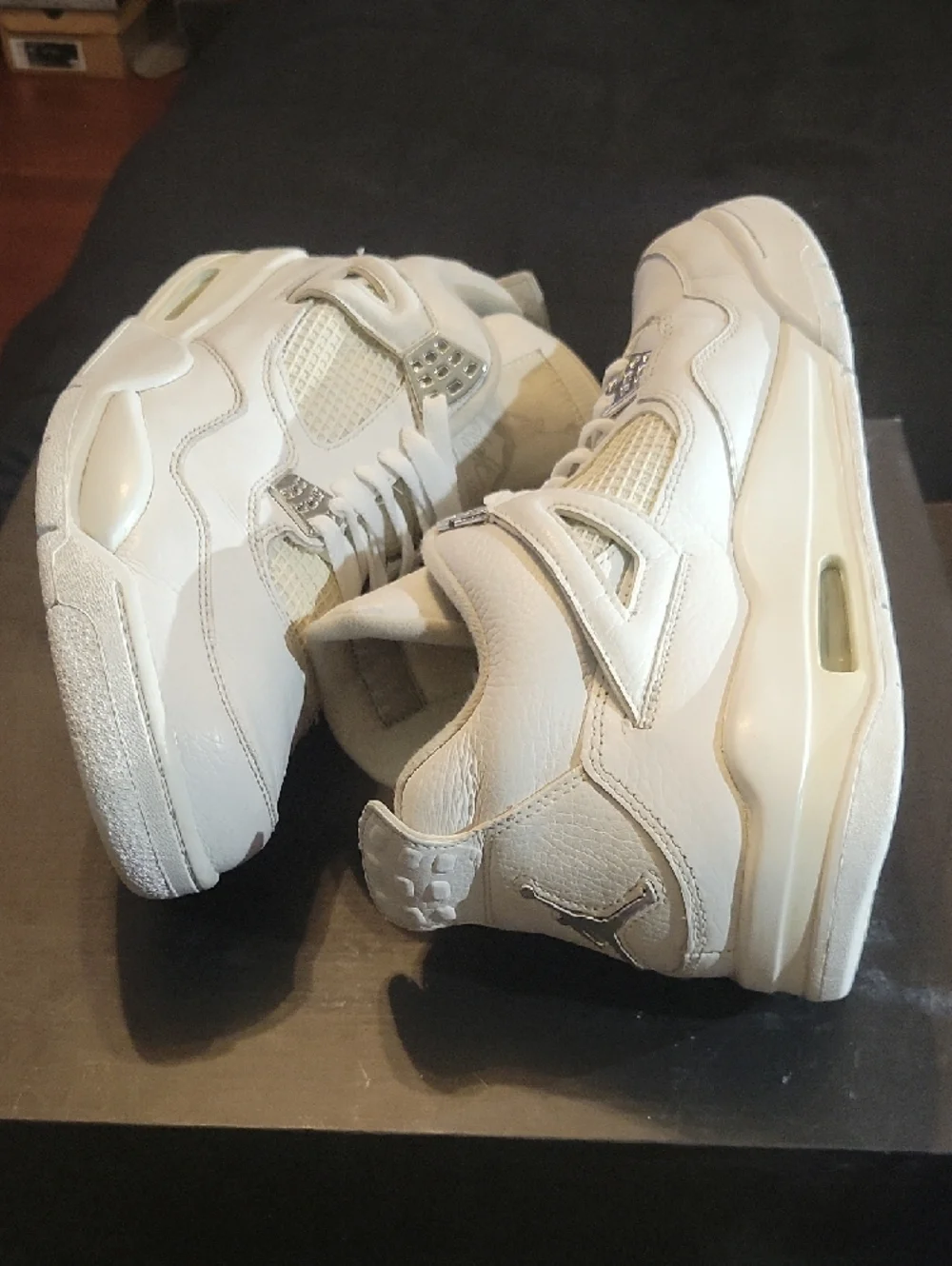 Air Jordan 4 Retro 